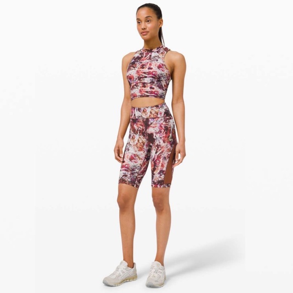 Lululemon Everlux and Mesh Cropped Tank in Urbantricity Multi / Dark Terracotta - Picture 5 of 11